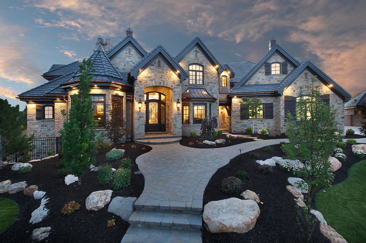 Riverbend 2015 – Exterior