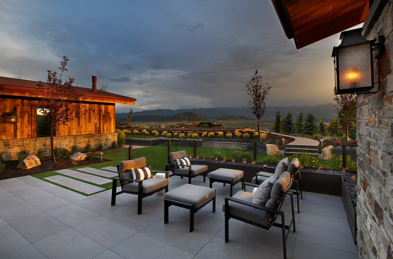 Promontory Outdoor Living 2018