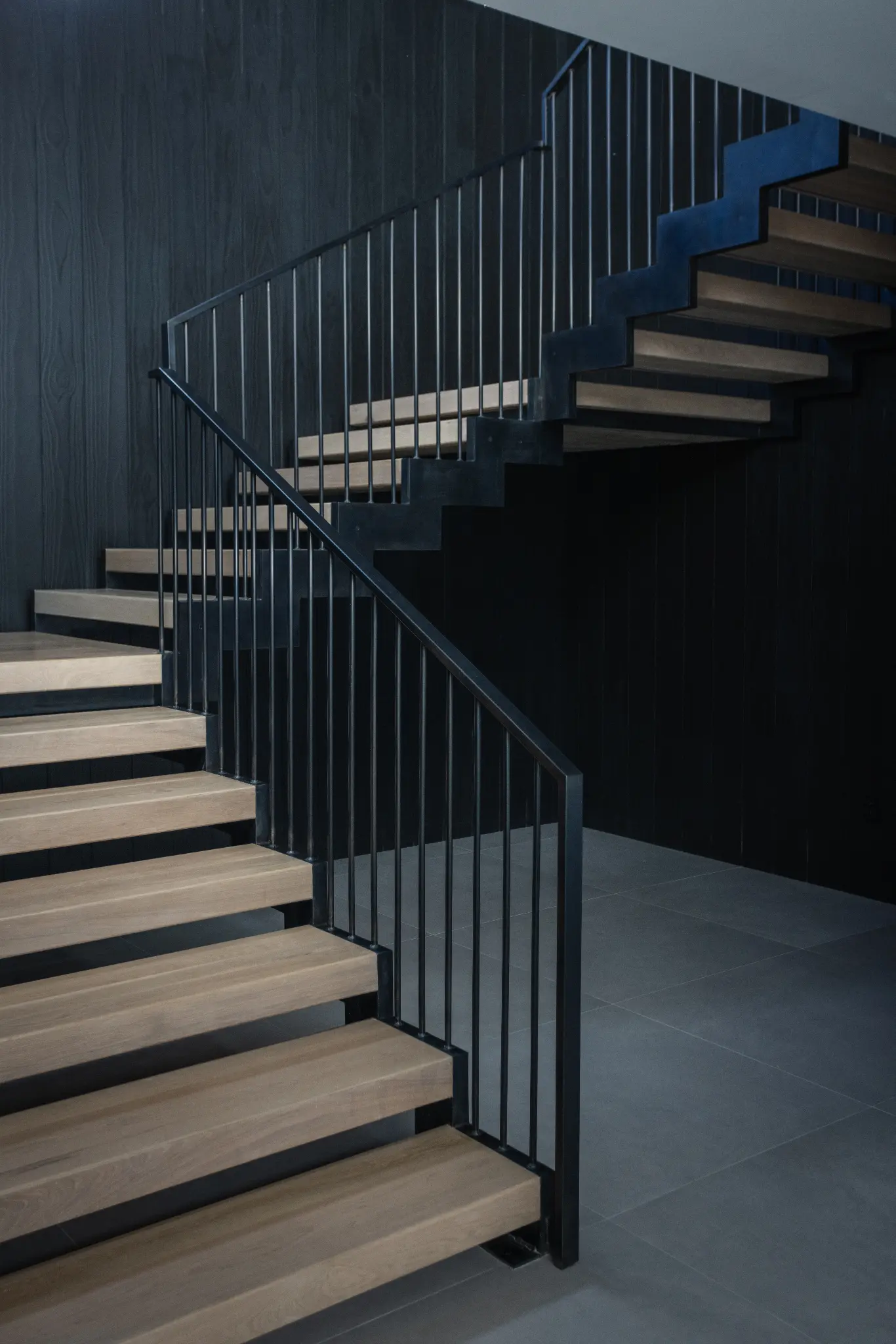 327 – WPC – 2024 – Interior — photo 46