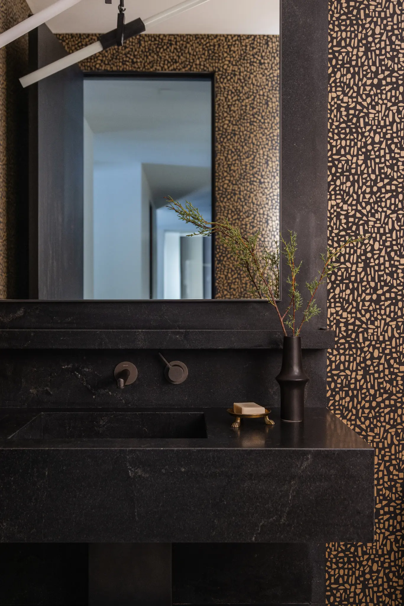 327 – WPC – 2024 – Interior — photo 58