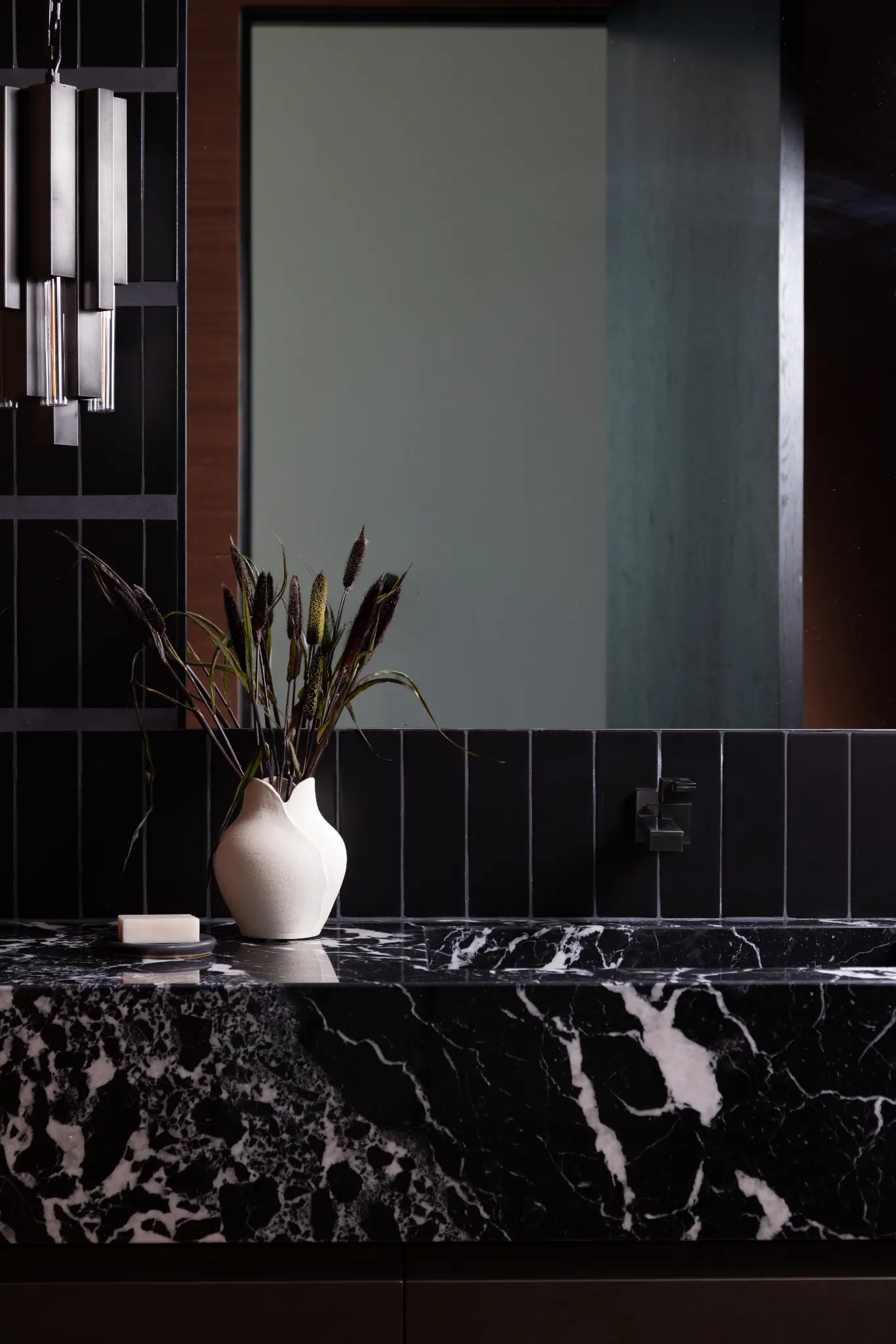 327 – WPC – 2024 – Interior — photo 61