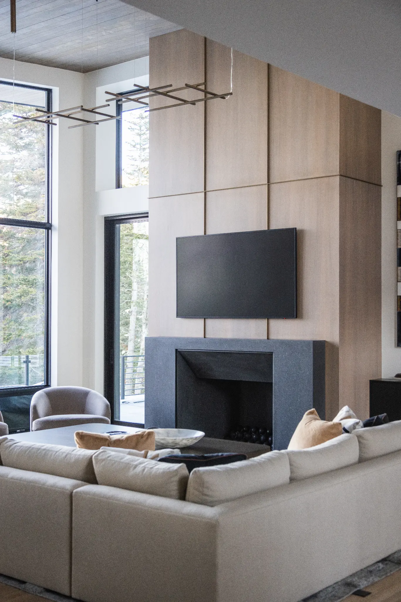 327 – WPC – 2024 – Interior — photo 67