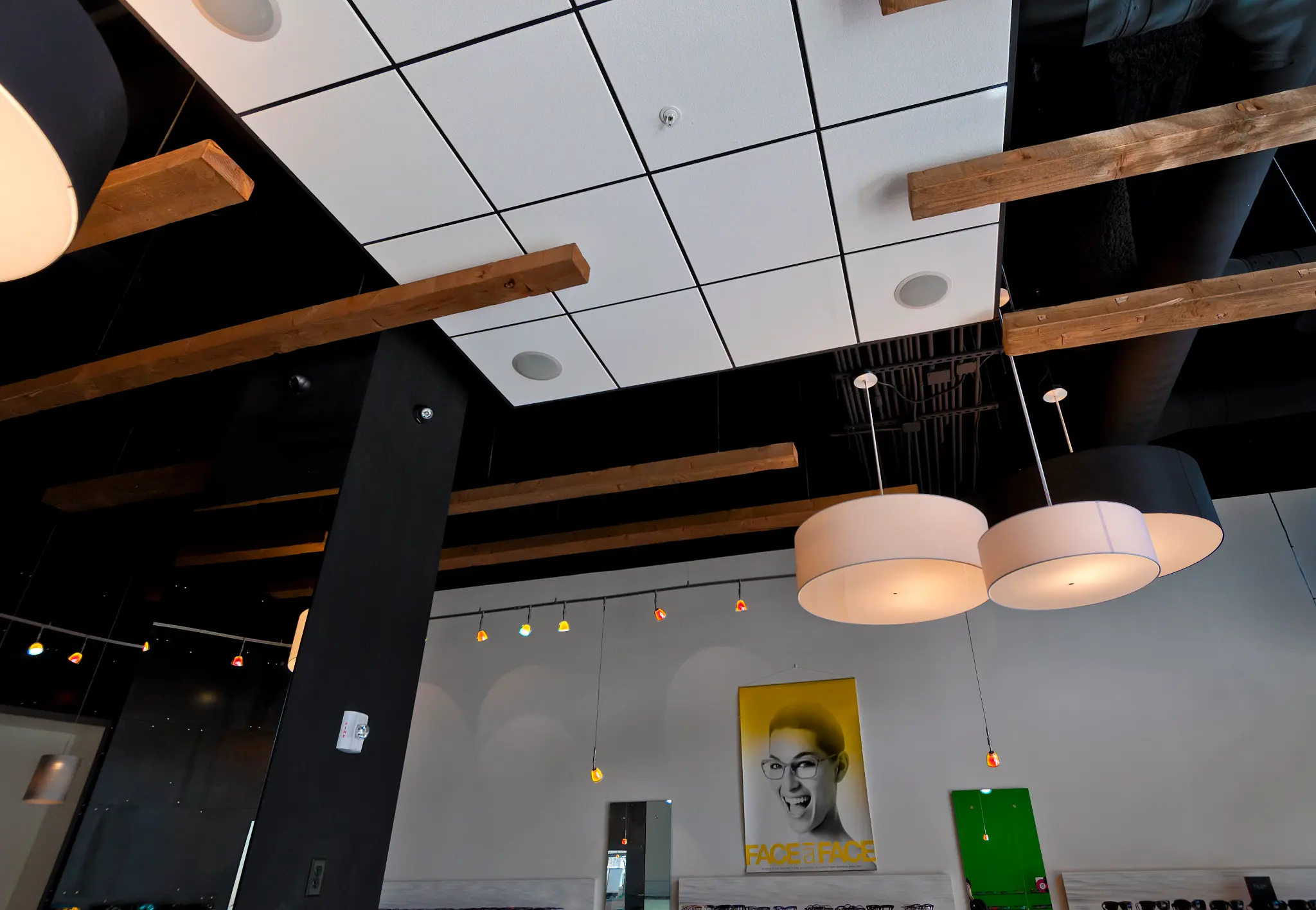 Image Eyes – Tenant Finish — photo 16