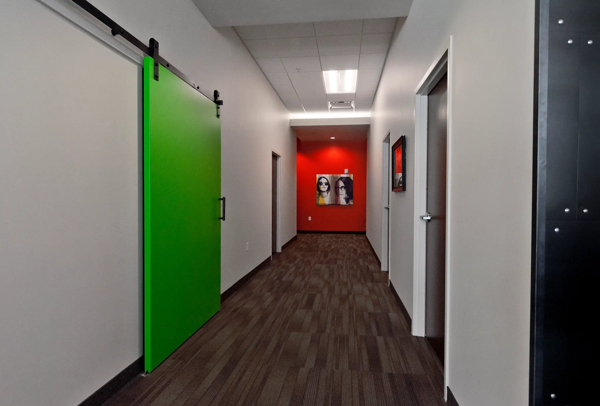 Image Eyes – Tenant Finish — photo 20