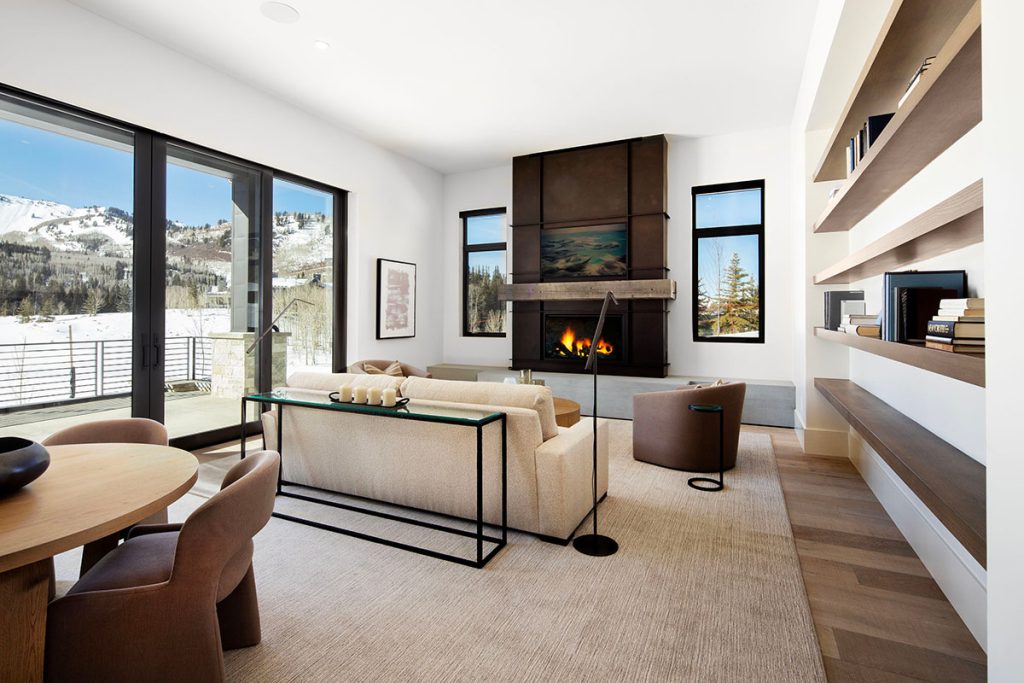 Photo Friday: New Colony Home in White Pine Canyon — 4
