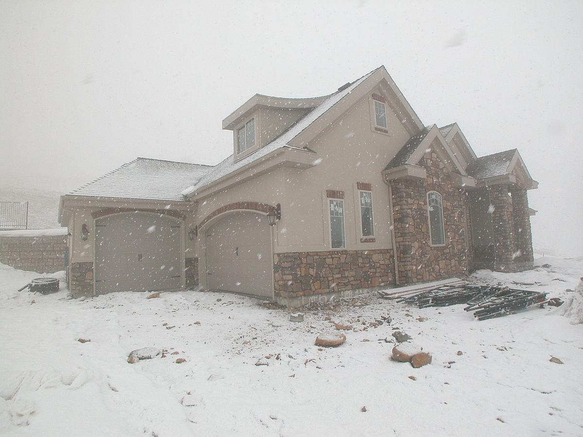 Red Maple Court — photo 20