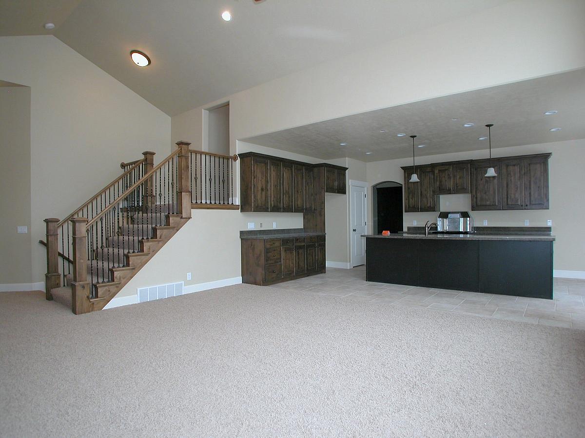 Red Maple Court — photo 6