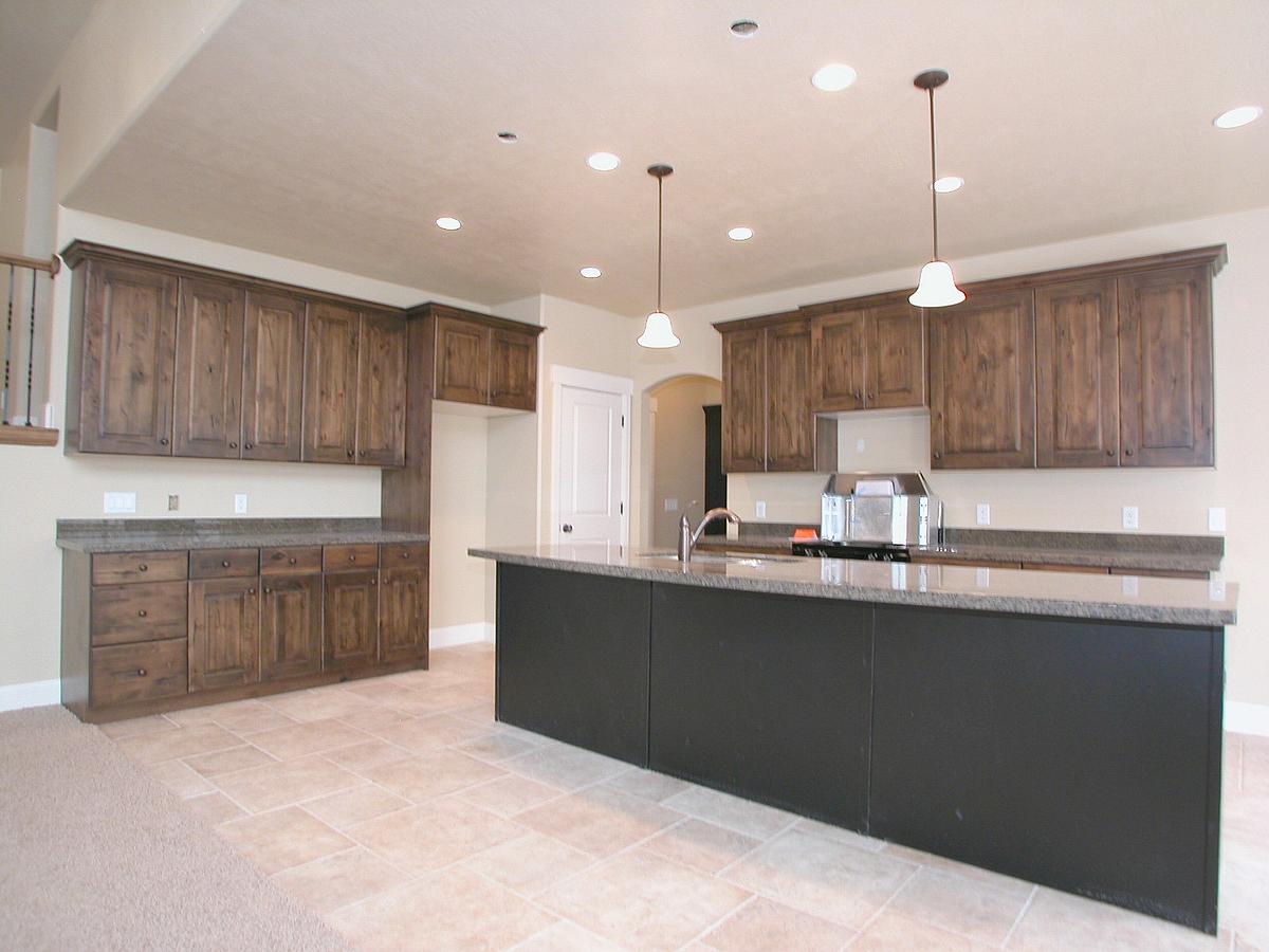 Red Maple Court
