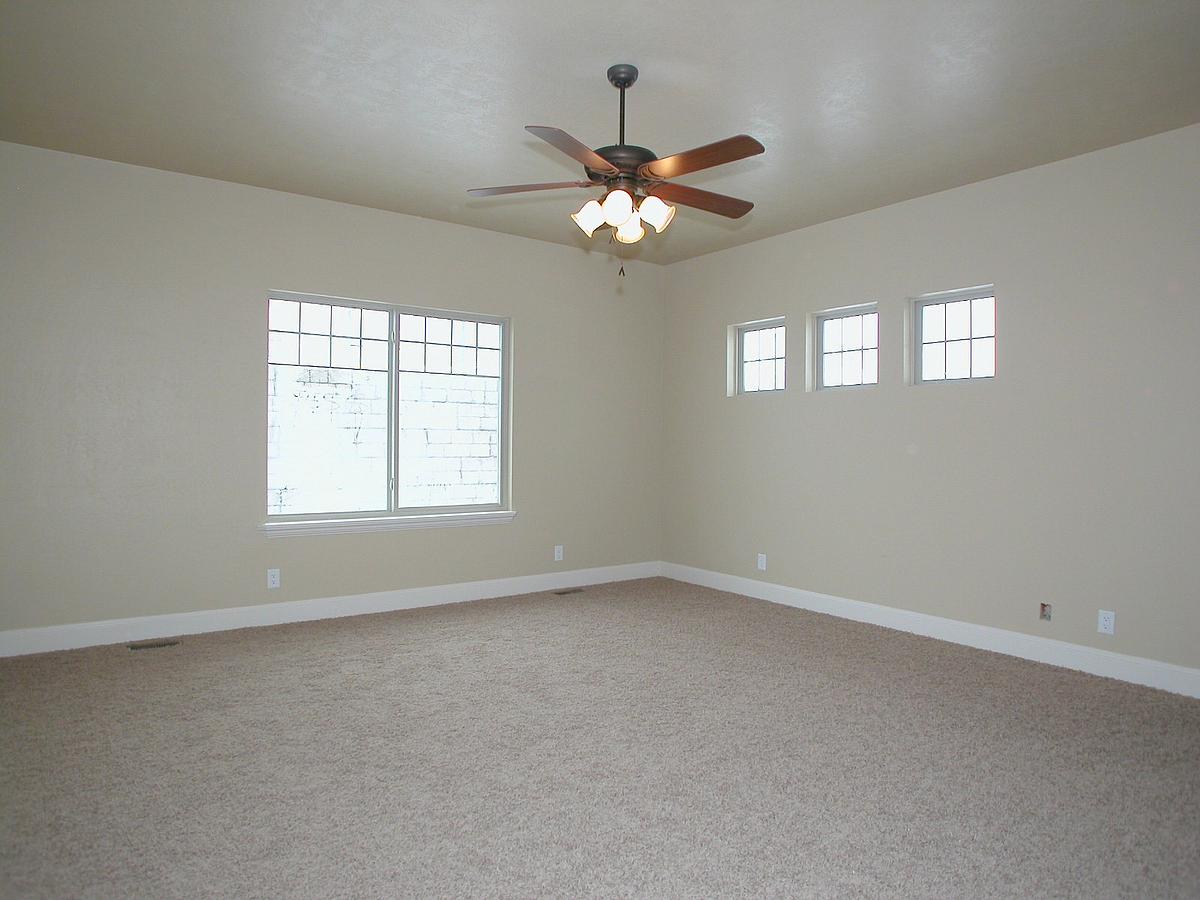 Red Maple Court — photo 14